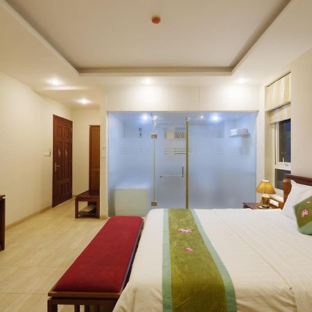 Ngan Ha Hotel Long Bien 河内 外观 照片